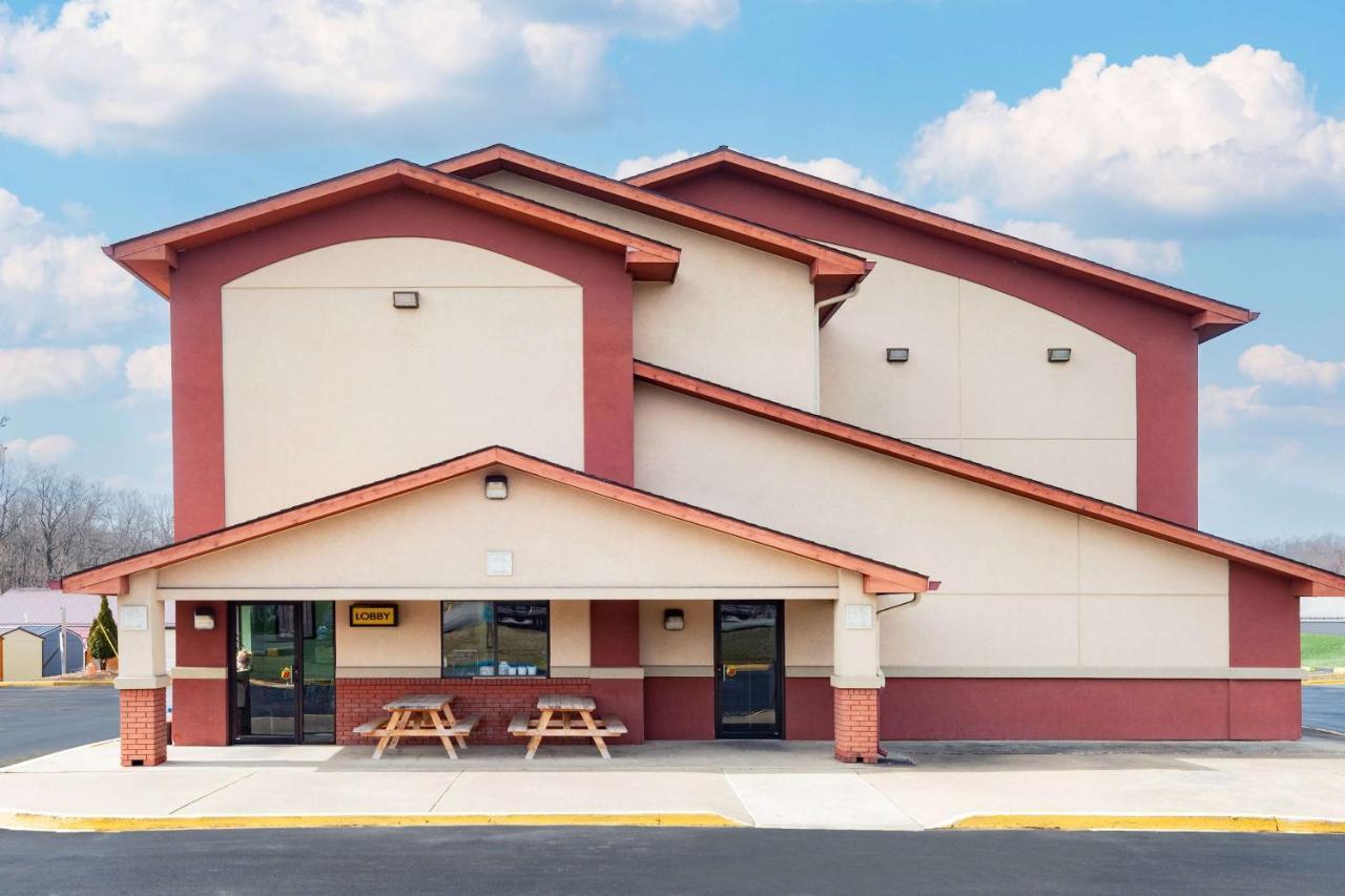 Super 8 By Wyndham Waynesburg Otel Dış mekan fotoğraf