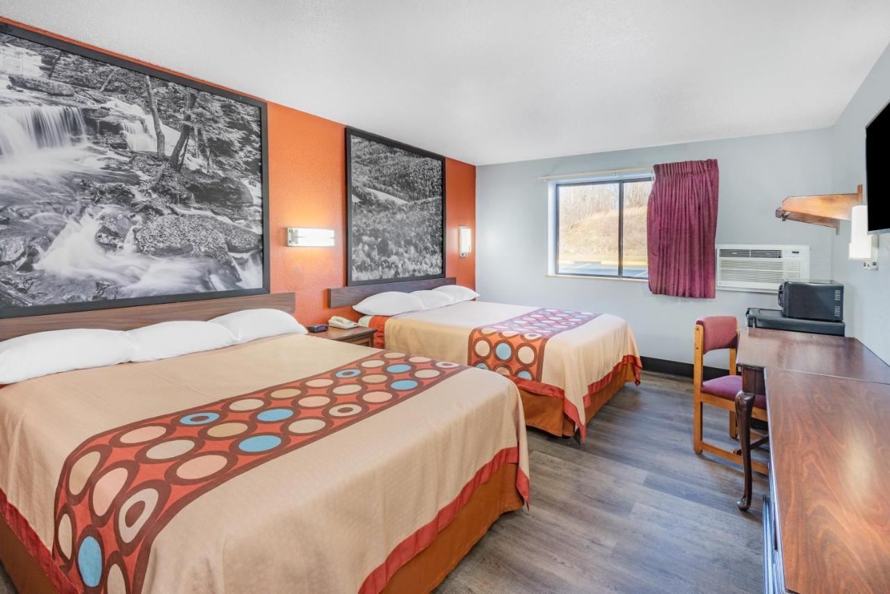 Super 8 By Wyndham Waynesburg Otel Dış mekan fotoğraf
