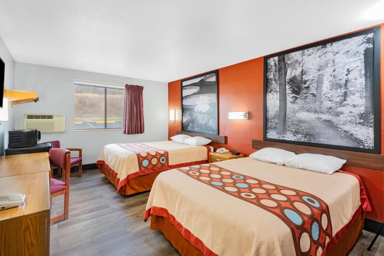 Super 8 By Wyndham Waynesburg Otel Dış mekan fotoğraf